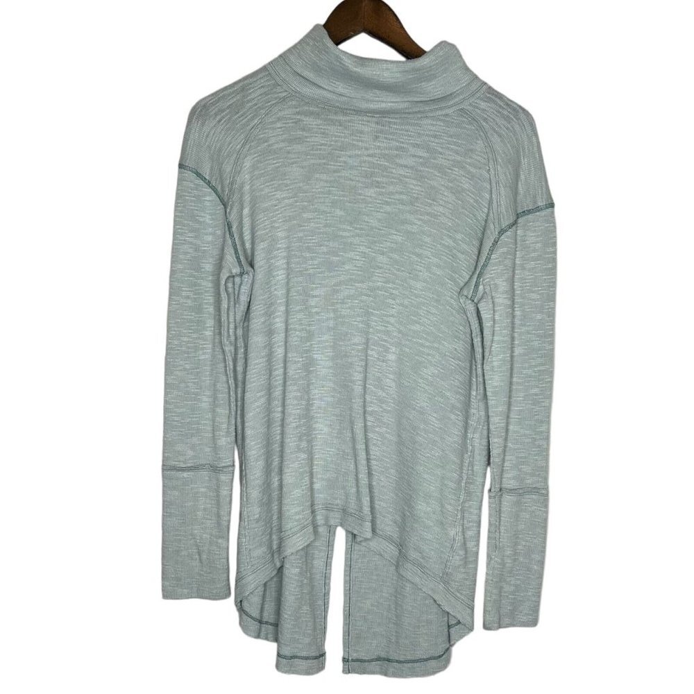 We the Free Women's Green Blue Split Back Turtleneck Long Sleeve Size Medium